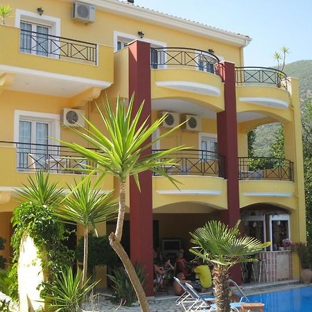 Golden Star Aparthotel Νυδρί Εξωτερικό φωτογραφία