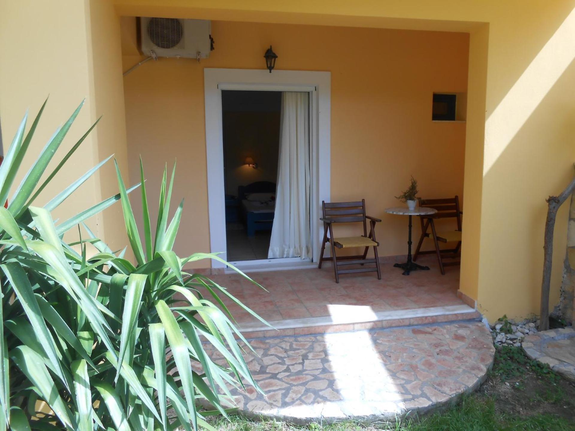 Golden Star Aparthotel Νυδρί Εξωτερικό φωτογραφία