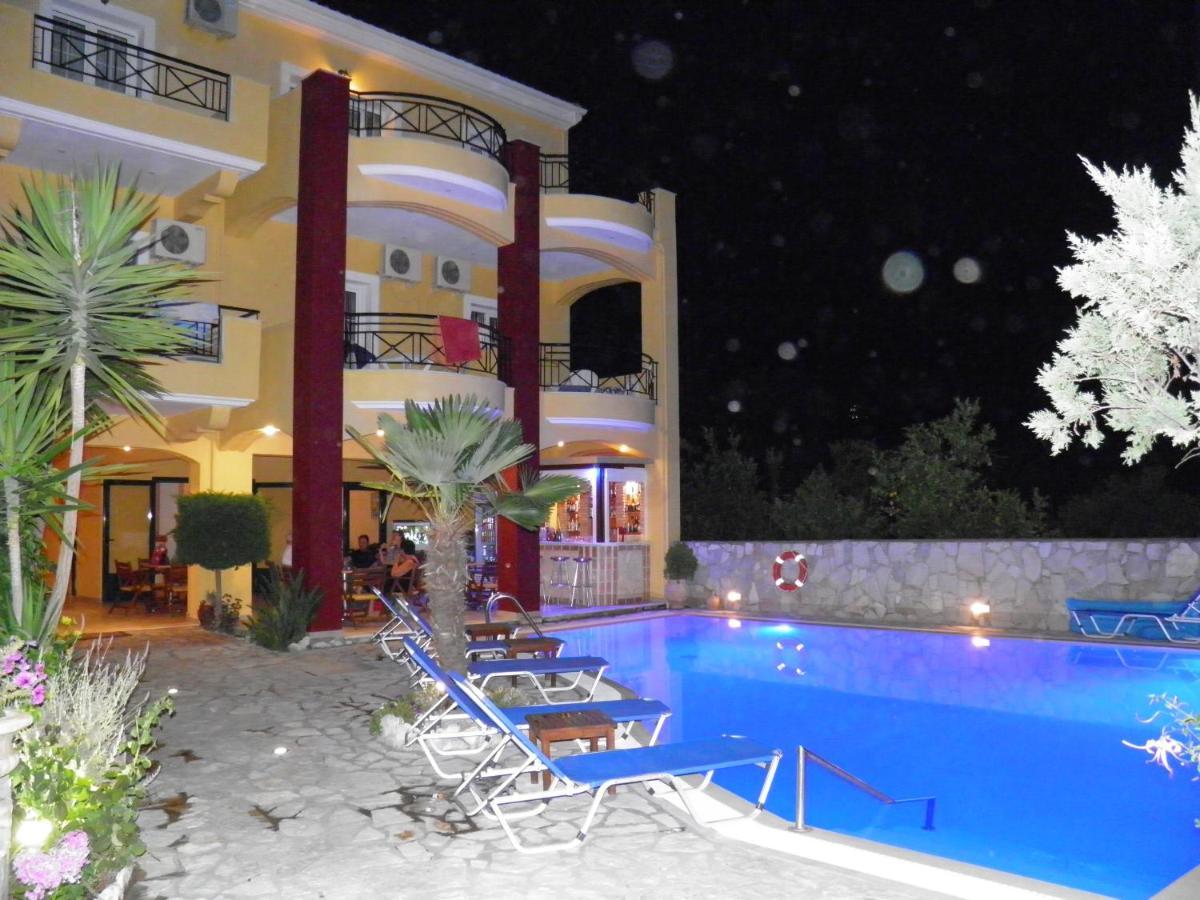 Golden Star Aparthotel Νυδρί Εξωτερικό φωτογραφία