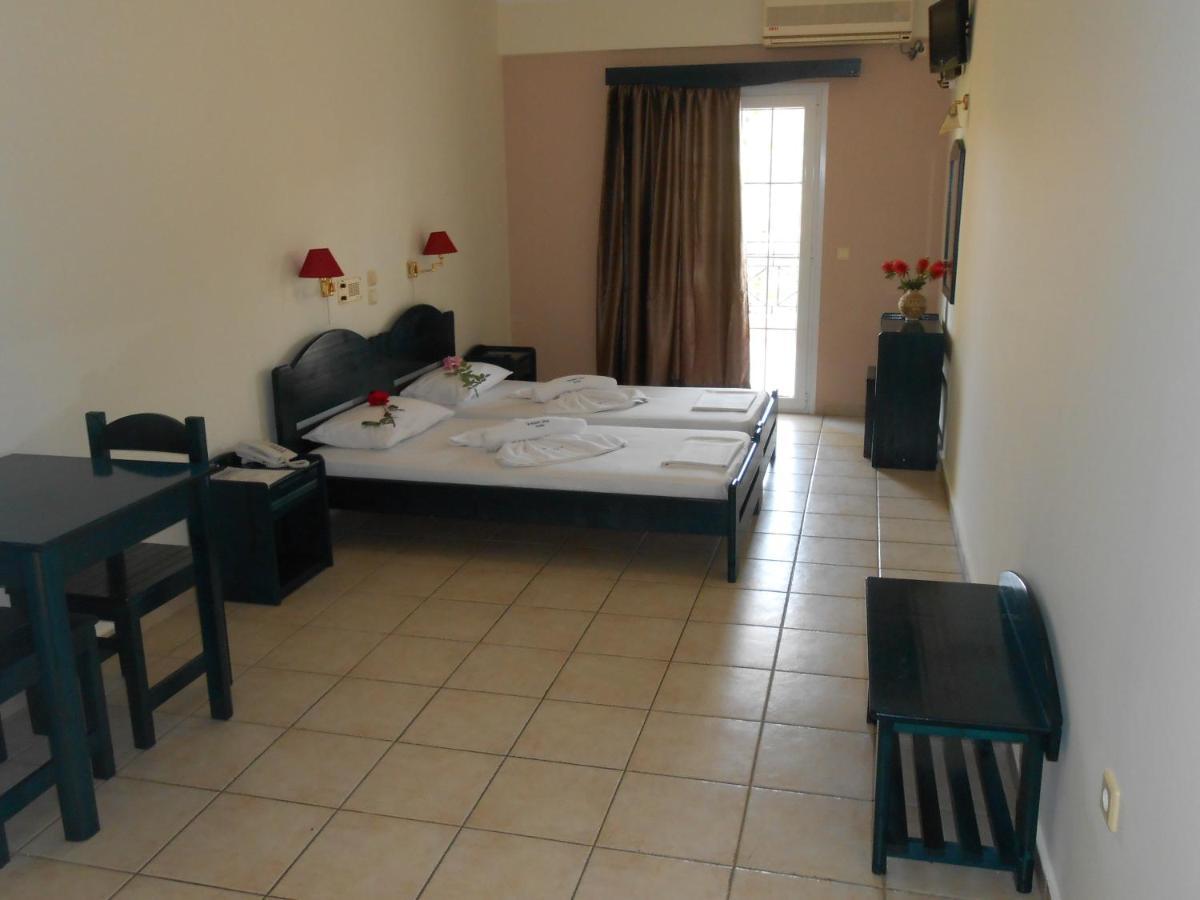 Golden Star Aparthotel Νυδρί Εξωτερικό φωτογραφία