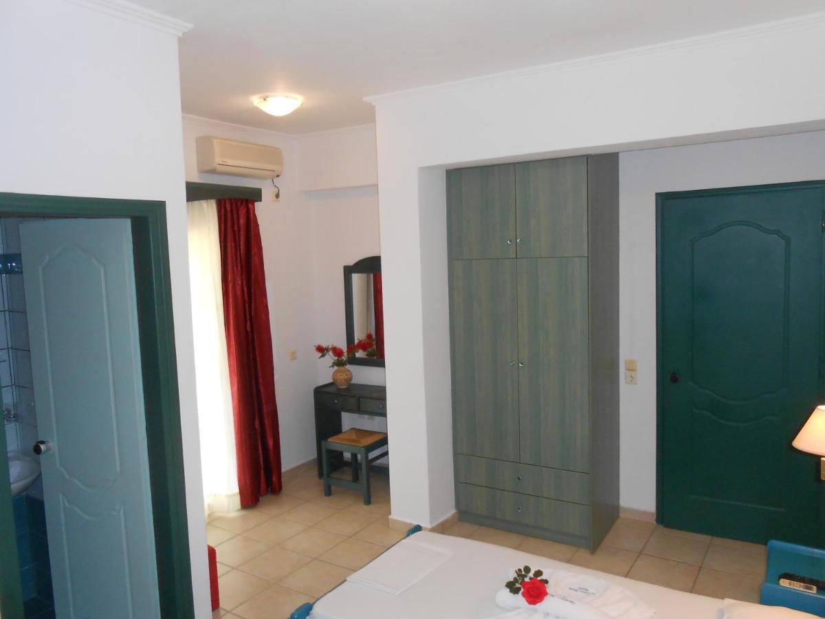 Golden Star Aparthotel Νυδρί Εξωτερικό φωτογραφία