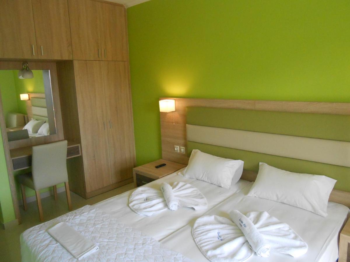 Golden Star Aparthotel Νυδρί Εξωτερικό φωτογραφία